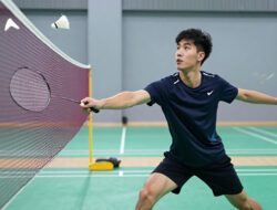 Cara Melatih Refleks Menangkap Shuttlecock yang Mengenai Net (Net Cord)